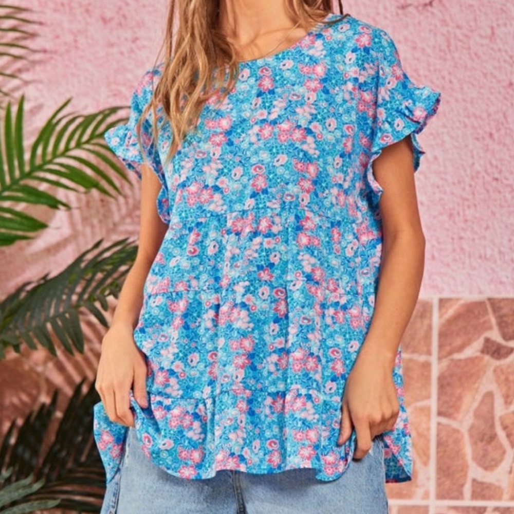 Emily Wonder Short Sleeve Floral Blouse Size M NWT